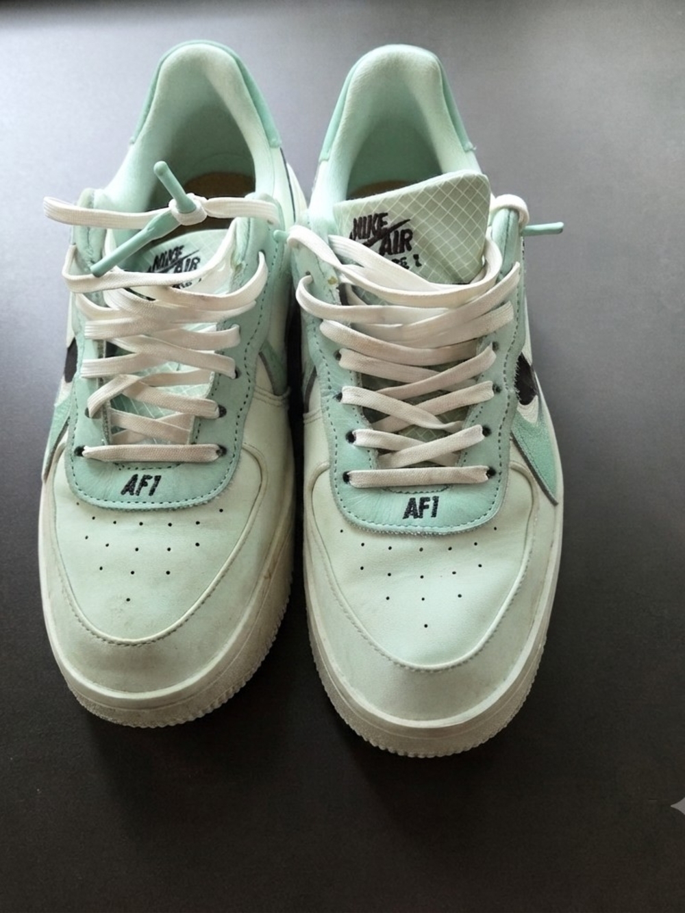 Nike Women's Air Force 1 Low Sneakers in Mint and White B1